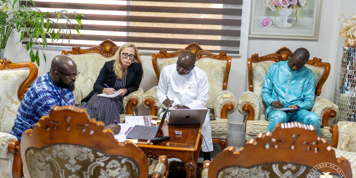 Réunion Stratégique sur le projet Simandou : Le ministre Djiba Diakité prend les rênes pour finaliser le Programme 2040