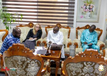 Réunion Stratégique sur le projet Simandou : Le ministre Djiba Diakité prend les rênes pour finaliser le Programme 2040