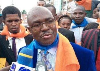 Le Bloc Libéral s&rsquo;oppose au retrait de sa représentante au CNT : un appel à la poursuite de la négociation