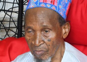 Décès d’Elhadj Boubacar Biro Diallo : Alpha Condé lui rend un homme vibrant 