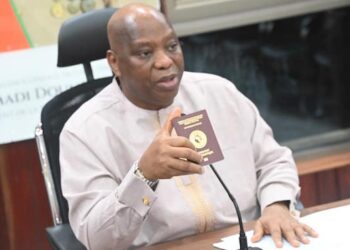 Recensement biométrique des agents diplomatiques : une mission du Ministère du Travail lancée à travers le monde