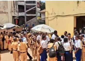 Nongo: un élève de la 12ème année ouvre le feux sur ses amis à l’école 