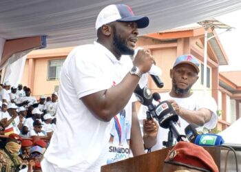 Mamou : le Général Amara Camara dénonce les discours communautaristes des acteurs politiques 