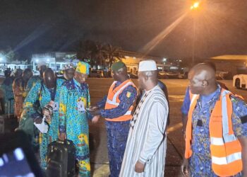 Hajj 2025 : 342 pèlerins guinéens entament leur voyage vers les lieux saints depuis Conakry