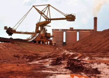 Permis miniers retirés : la Guinée trace une ligne rouge