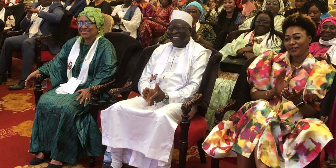 Forum du Dialogue Citoyen : Dr Sékou Koureissy Condé rassemble les Guinéens