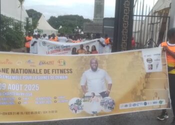 Conakry : Une caravane nationale de fitness contre la drogue et pour le bien-être lancée 