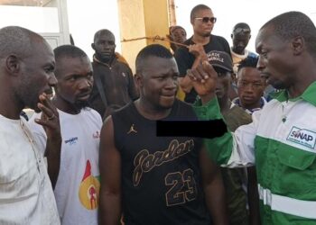 Pénurie de carburant à Mandiana : La jeunesse s&rsquo;organise pour freiner la spéculation frauduleuse 