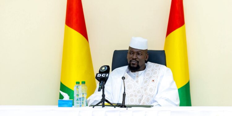 Urgent / Primature : 17 conseillers ,un chef de cabinet et 2 directeurs nommés par le président Mamadi Doumbouya (décret)