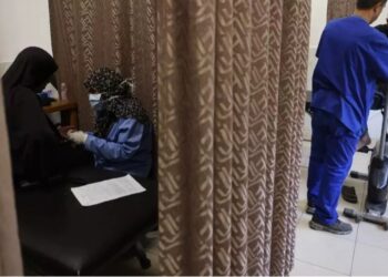 Israël: la Cour suprême suspend l’expulsion des organisations humanitaires de Gaza et de Cisjordanie occupée