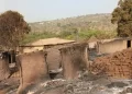 Siguiri / Hilimalô : un incendie réduit en cendres 80 cases et 12 greniers 