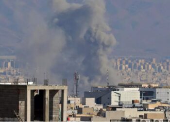 Guerre au Moyen-Orient: frappes «à grande échelle» sur le sud de Beyrouth et Téhéran, l&rsquo;Iran réplique tous azimuts