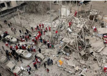 Moyen-Orient: Accroissement des frappes israélo-américaines sur les quartiers peuplés de Téhéran