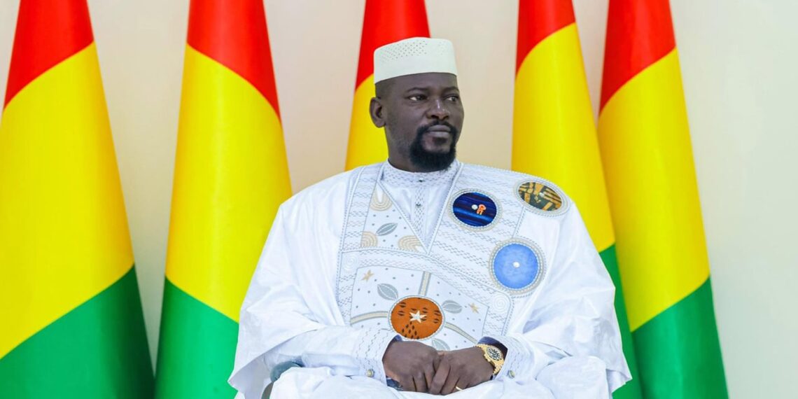 Réorganisation de la présidence : le président Mamadi Doumbouya nomme plusieurs conseillers 