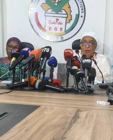 Élections législatives et communales du 31 mai : la DGE détaille les chiffres clés des candidatures devant la presse