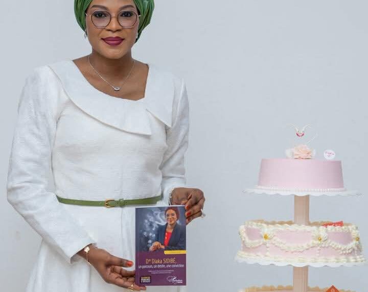 Ton inspirant  « Un parcours, un destin, une conviction » : Dre Diaka Sidibé livre un message fort à la jeunesse