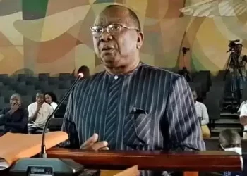 CRIEF: 5 ans de prison ferme assortis d’une amende de 50 milliards de francs guinéens contre Oyé Guilavogui