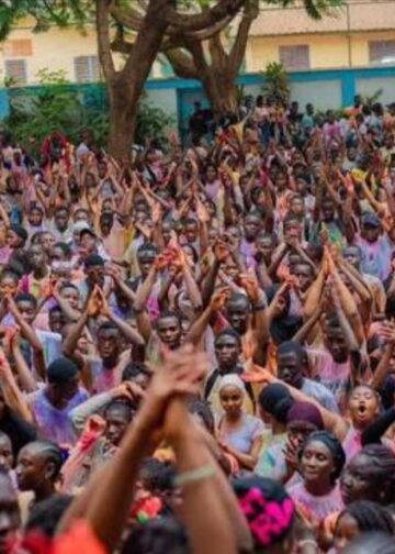 Interdiction des “journées sans sac” et fêtes de couleurs : l’Inspection régionale de l’éducation de Conakry durcit le ton