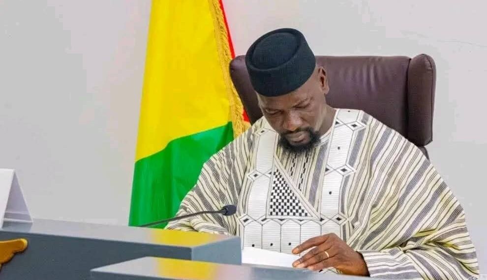 Justice en Guinée : le Président Doumbouya promulgue la loi organique encadrant le Conseil supérieur de la magistrature 
