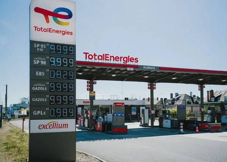 Licenciement abusif : TotalEnergies Guinée lourdement condamnée, plus de 1,3 milliard GNF à verser à un ex-employé