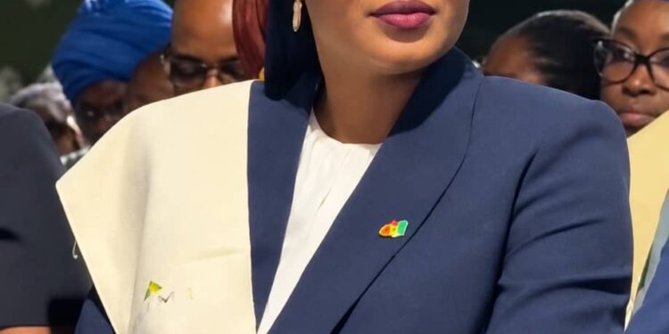 Jeunesse et Avenir :Dre Diaka Sidibé appelle à une refonte de la formation pour répondre aux défis de Simandou 2040