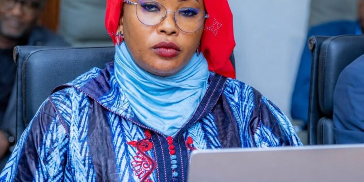 MPEM : Mariame Camara ,une conseillère engagée au service de la pêche et de l’économie maritime en Guinée
