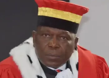 CRIEF : 7 ans de prison pour Mohamed Lamine Bangoura, ses biens confisqués et 41 milliards GNF à verser à l’État