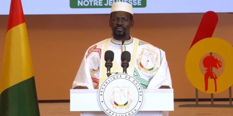 Fête de la souveraineté : Mamadi Doumbouya appelle la jeunesse guinéenne à transformer le « Non » de 1958 en un « Oui » à l’avenir
